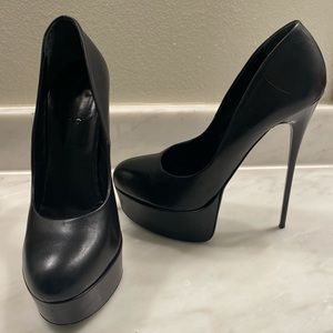 ITALIA BOUTIQUE 1969 PLATFORM STILETTOS